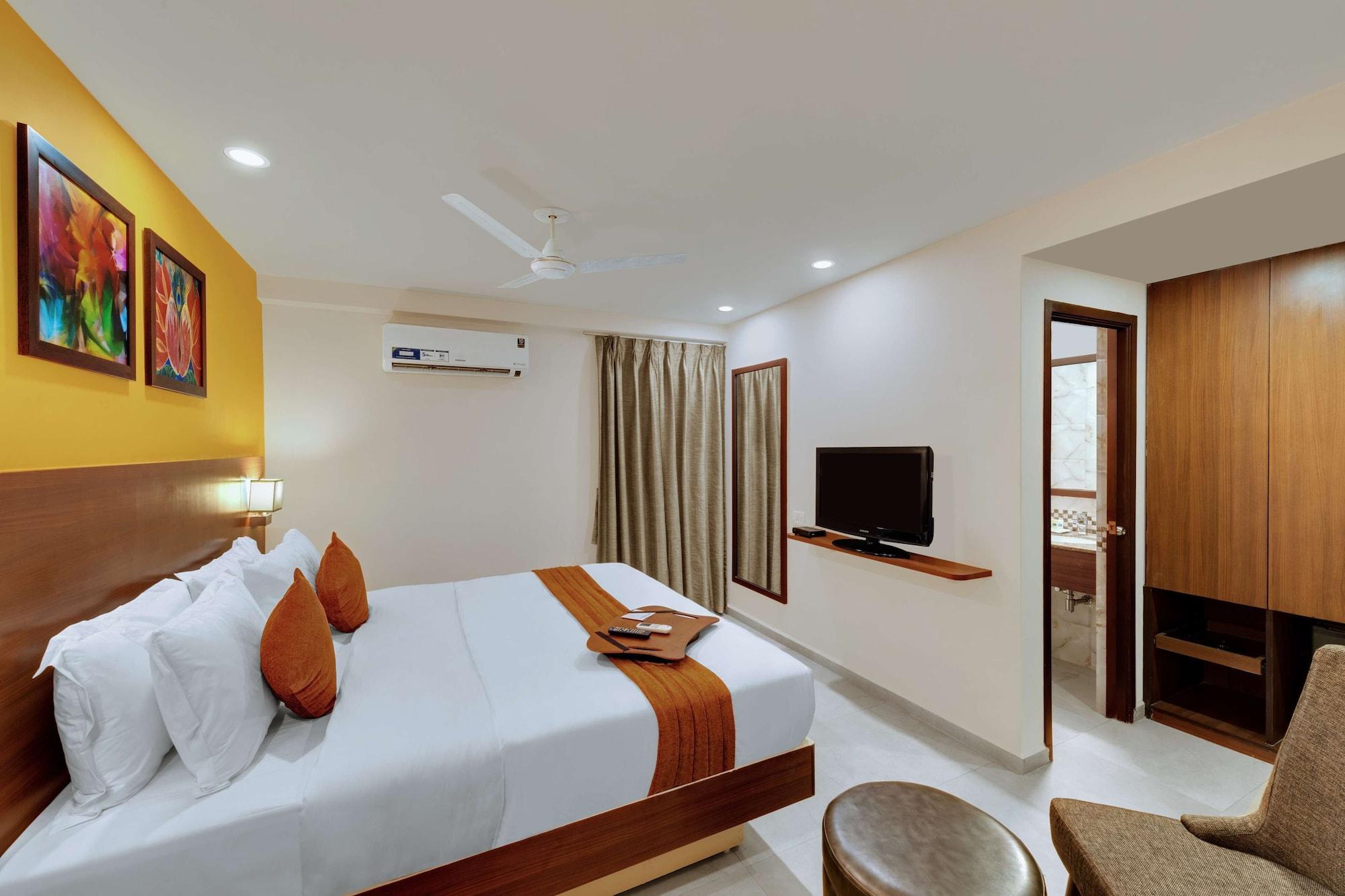 Best Western Alkapuri, Vadodara Exteriör bild